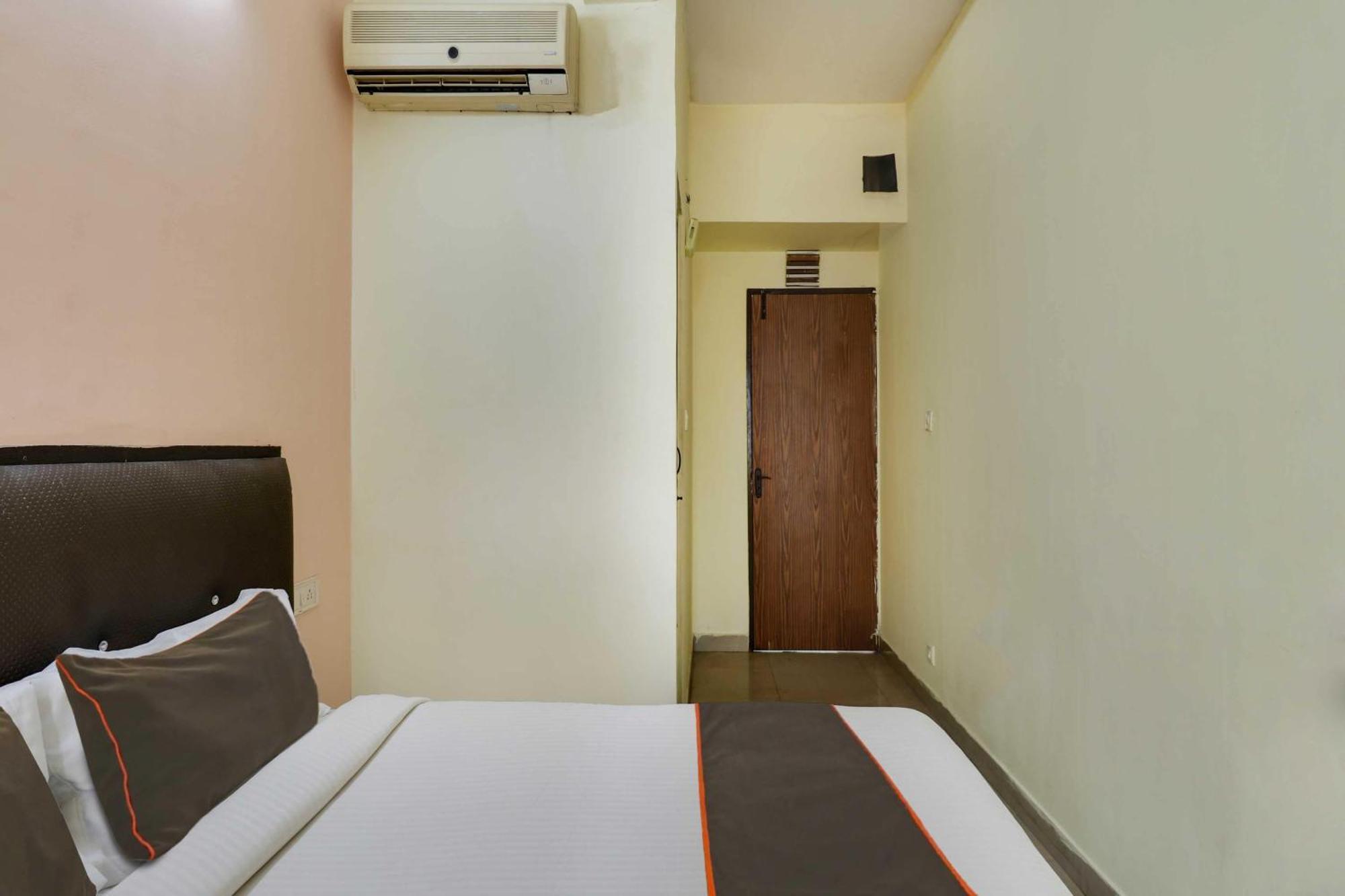 Hotel O Royal Galaxy Bangalore Exterior photo